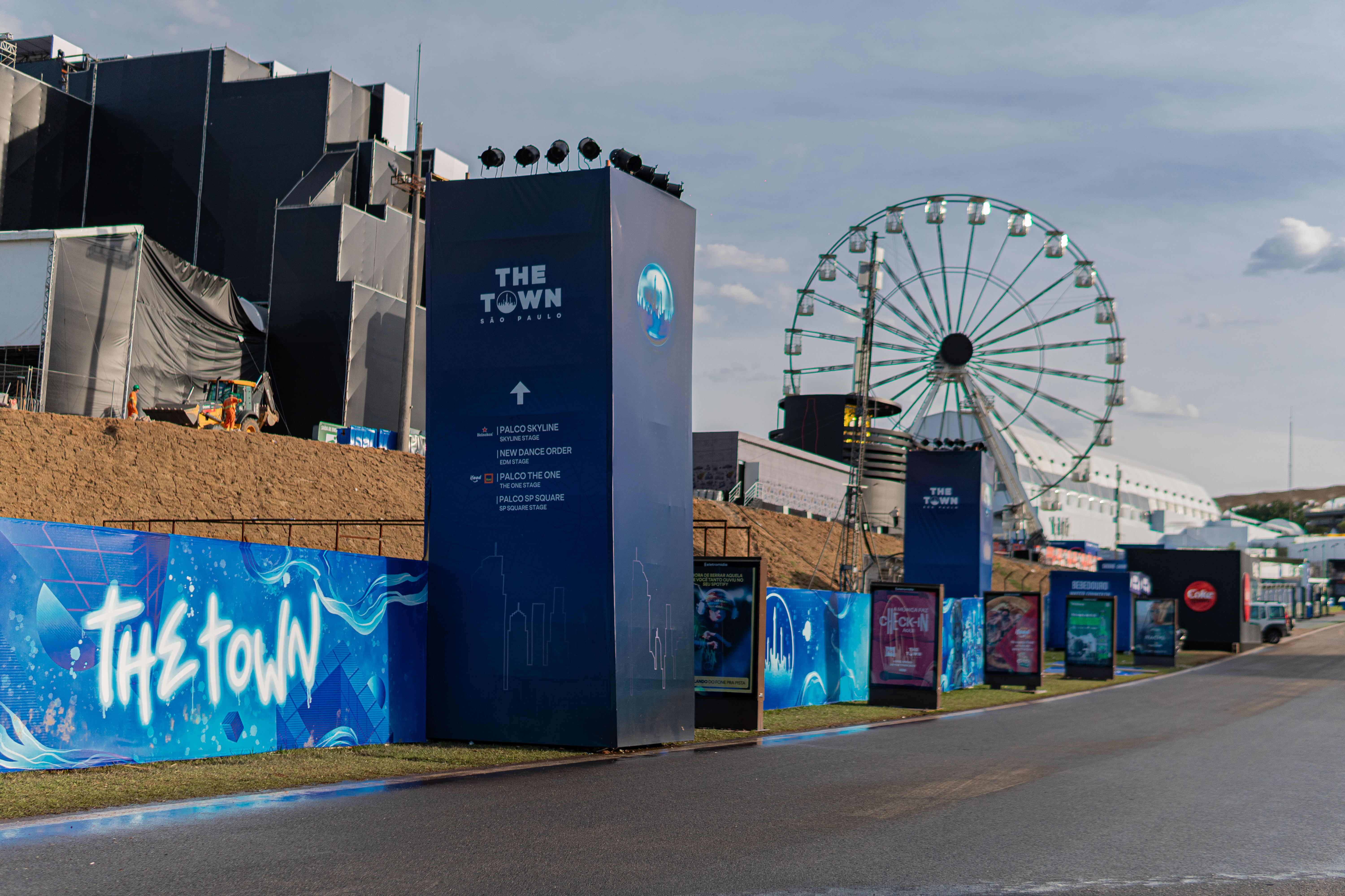 Projeto de comunicação visual 7